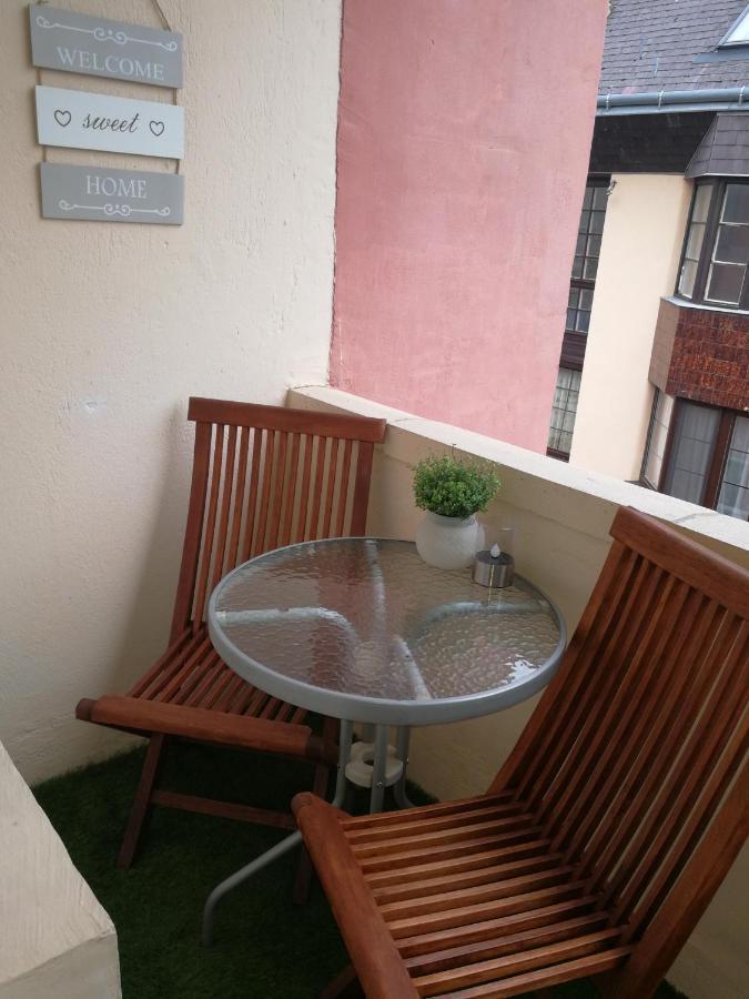 Centrum11 Pécs Zewnętrze zdjęcie