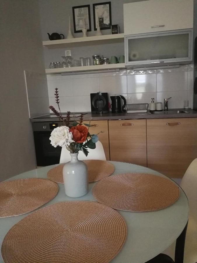 Centrum11 Pécs Zewnętrze zdjęcie